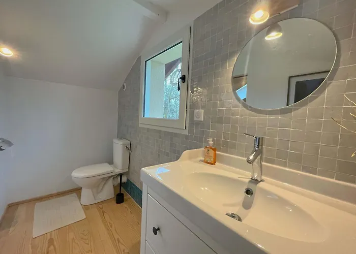 La Tuiliere Naturalism And Biodiversity Refuge 펜션 *